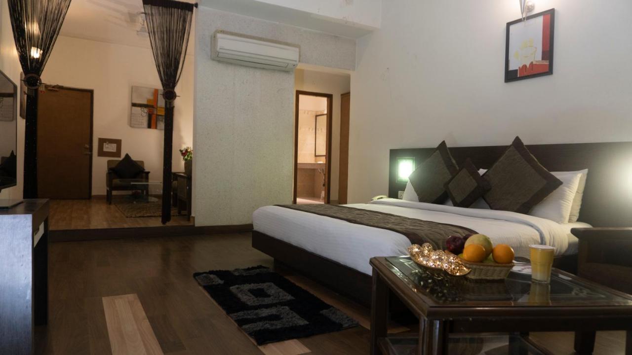 Mg Regency Hotel Baddi Eksteriør billede